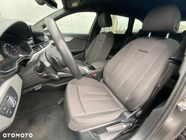 Audi A4 Avant - 20