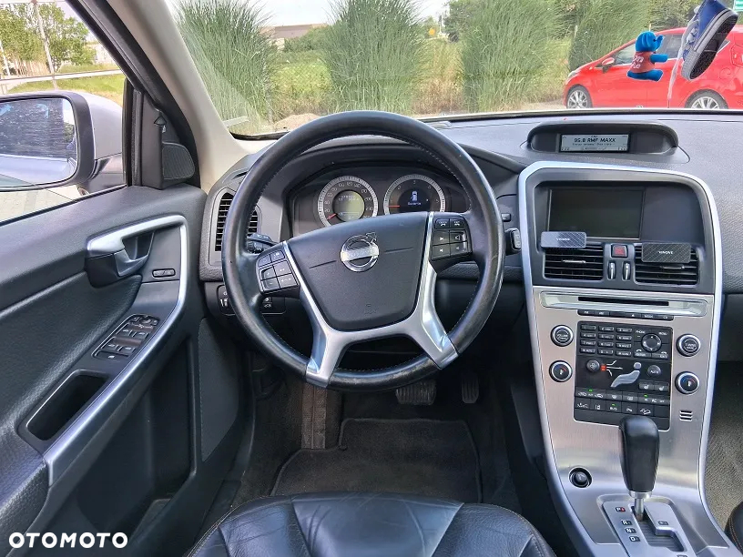 Volvo XC 60 D5 AWD Summum - 12