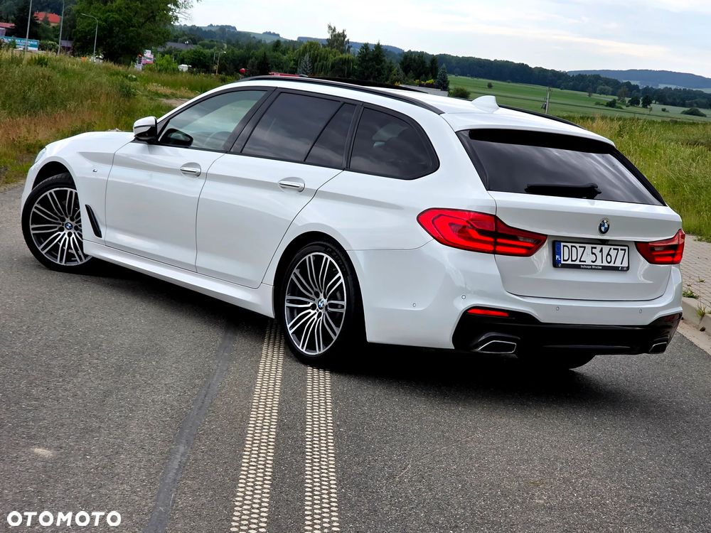 BMW Seria 5 520d xDrive M Sport Edition - 4