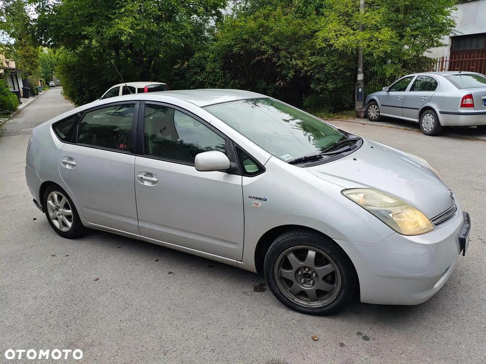 Toyota Prius 1.5 VVT-i Sol (nav) - 9
