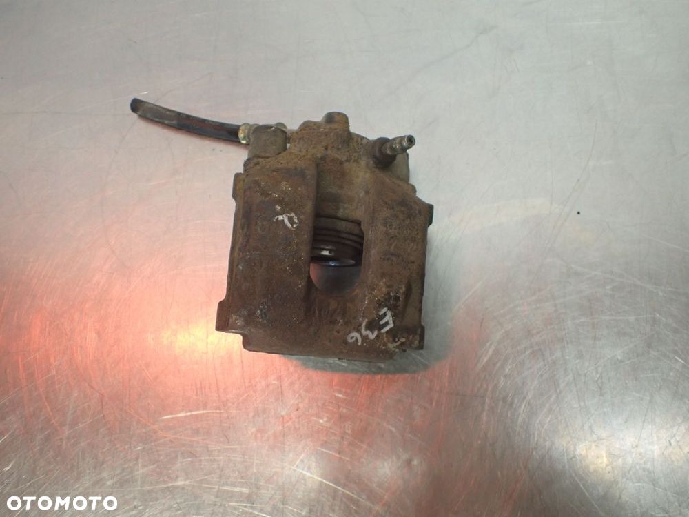 ZACISK HAMULCA PRAWY TYŁ BMW E36 - 2