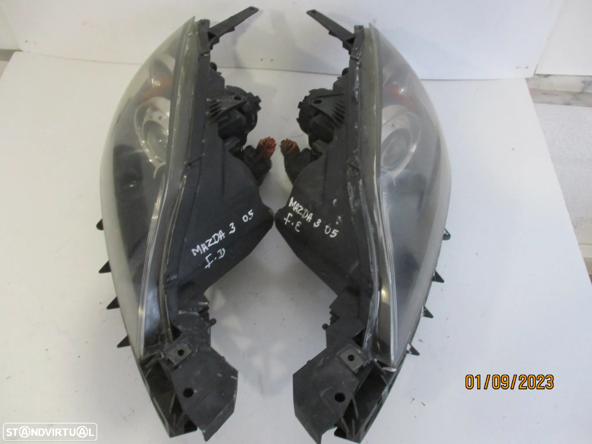 farol optica Esquerda mazda 3 2005 - 2