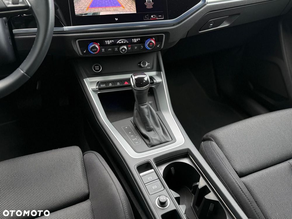 Audi Q3 Sportback - 23