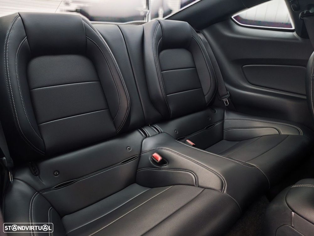 Ford Mustang 5.0 Ti-VCT GT - 17