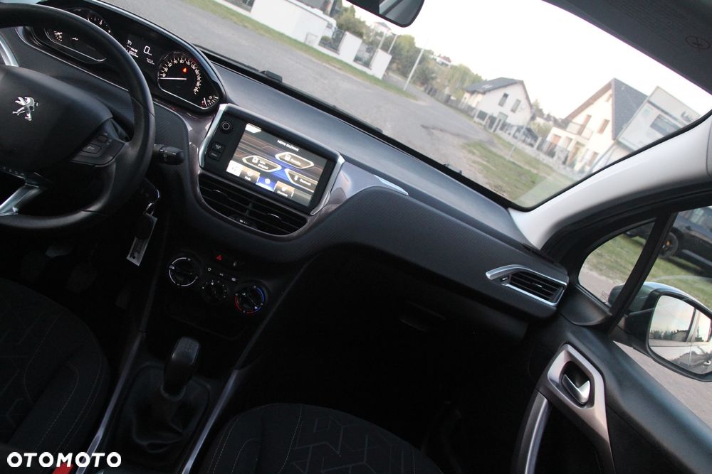 Peugeot 2008 1.6 e-HDi Active S&S - 14