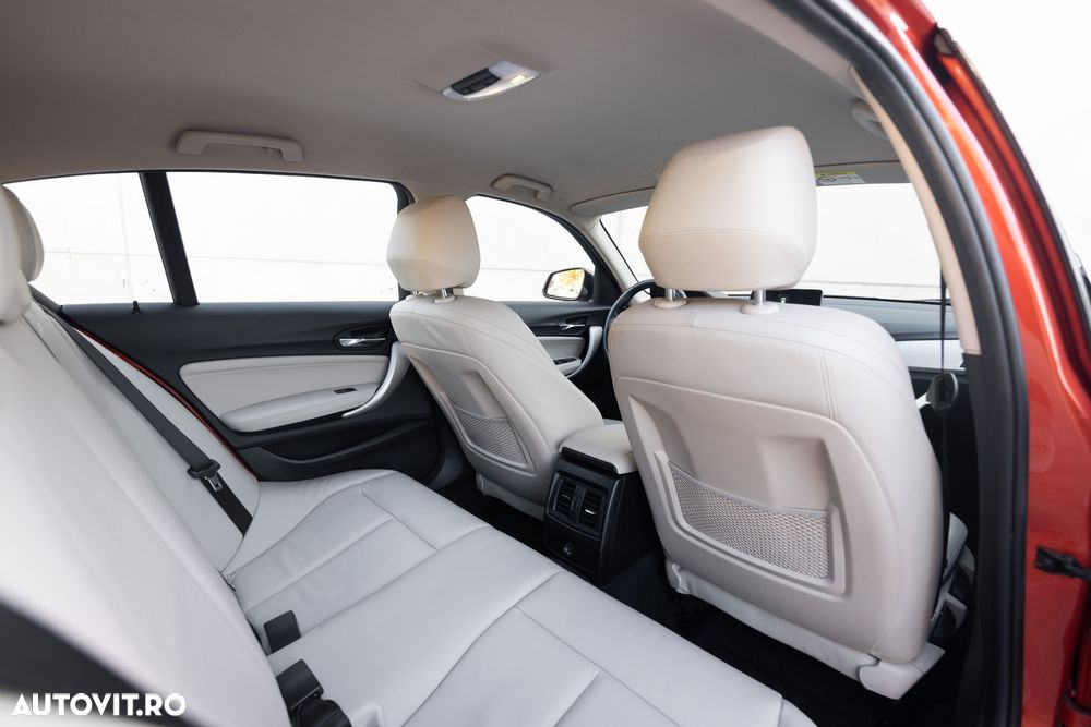 BMW Seria 1 116i Sport Line - 10