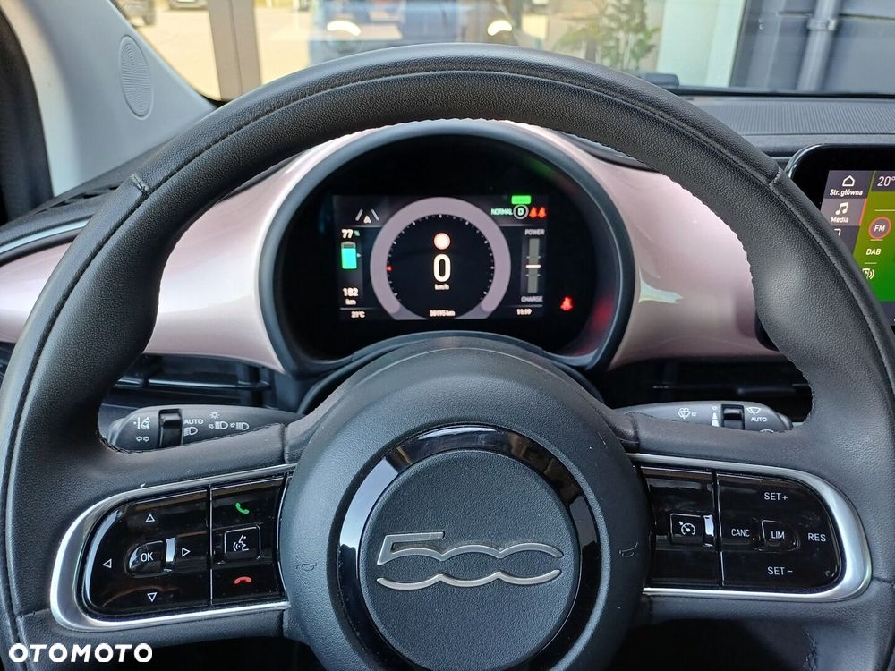 Fiat 500e - 24