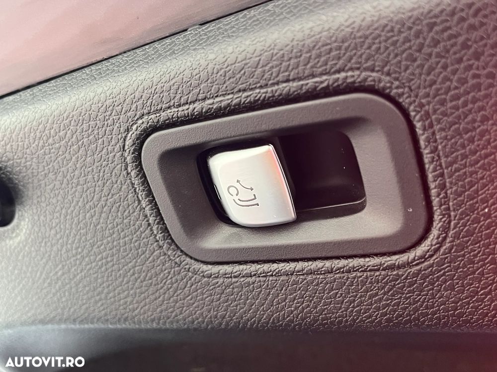 Mercedes-Benz CLS - 10