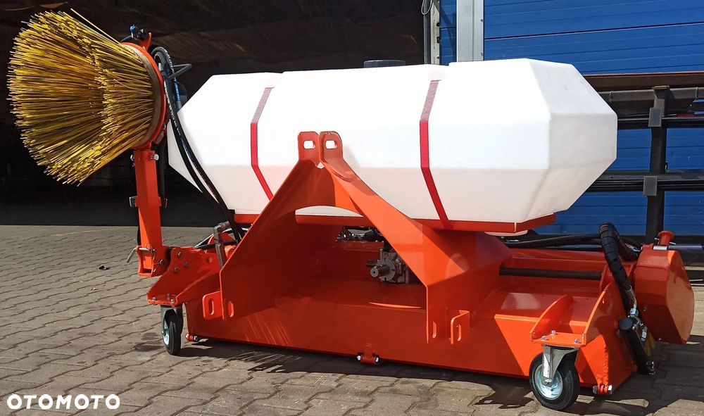 Zamiatarka 1,4 m MTS 2 - mocowanie tylny TUZ kat. I Napęd WOM Metal Technik - 1