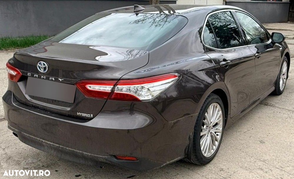 Toyota Camry 2.5 Dynamic - 7