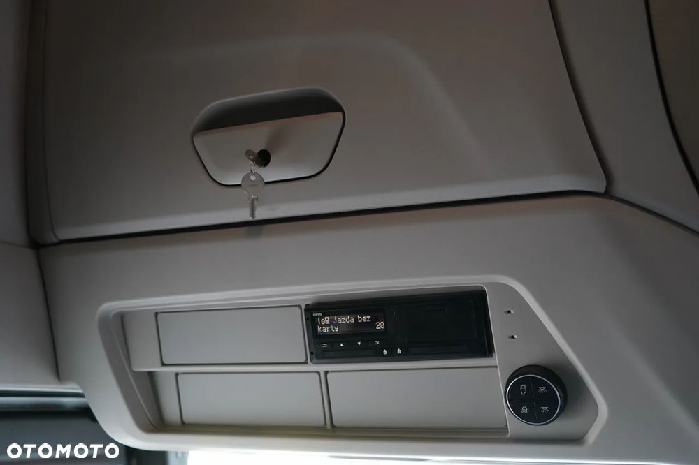 Iveco S-WAY / 510 / RETARDER / KLIMA POSTOJOWA - 33