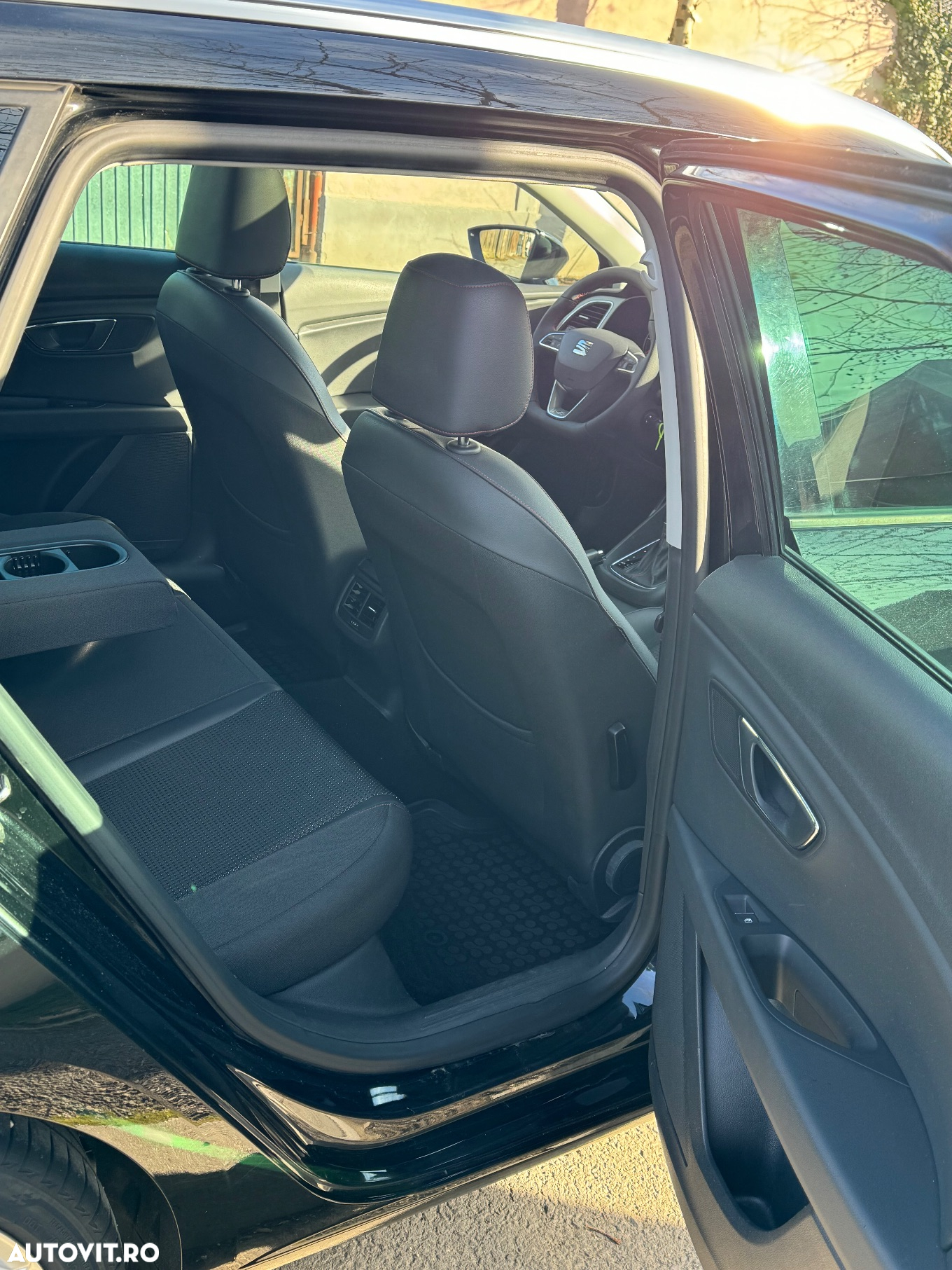 Seat Leon 2.0 TDI DPF Start&Stop DSG FR - 13