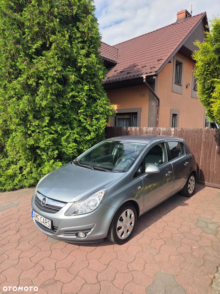 Opel Corsa 1.4 16V Cosmo - 10