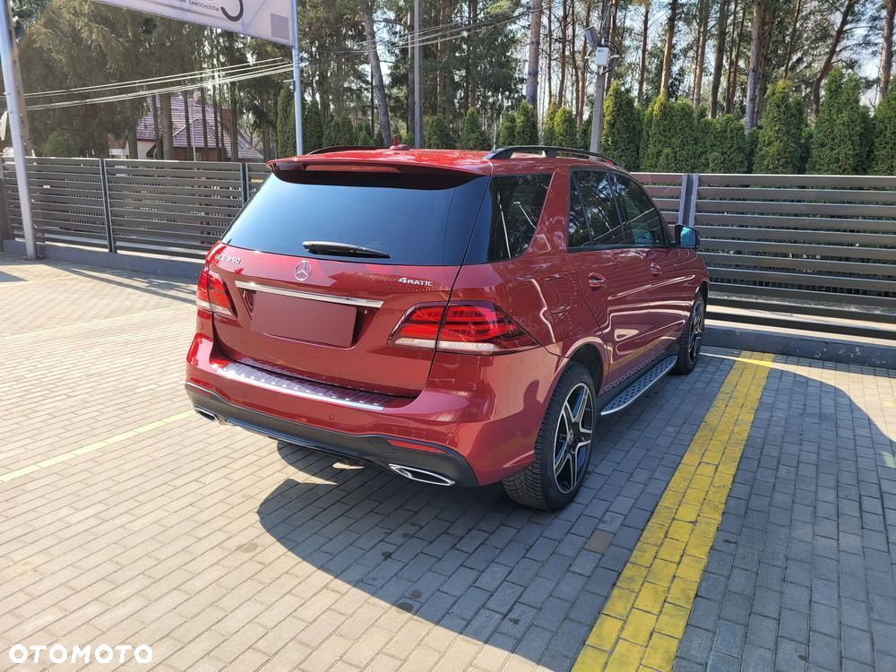 Mercedes-Benz GLE - 16