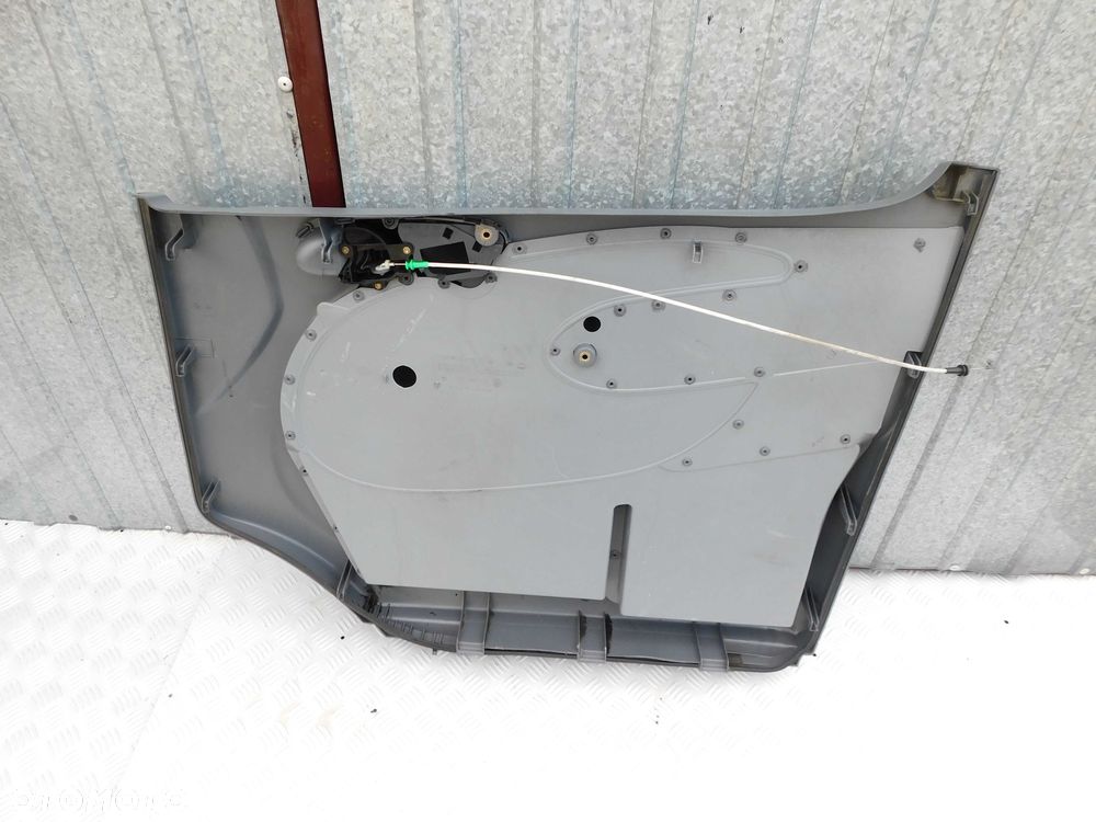 Tapicerka drzwi lewa boczek z klamką oryginał Mercedes Sprinter CDI - 3