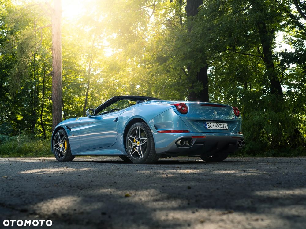 Ferrari California T - 4