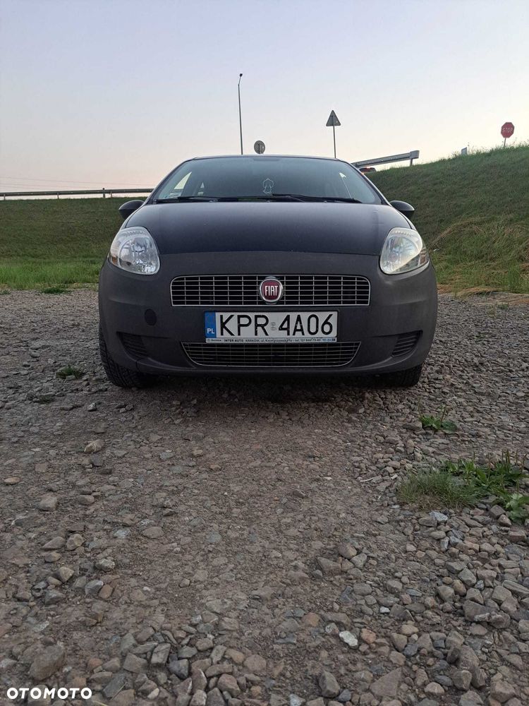 Fiat Grande Punto - 6