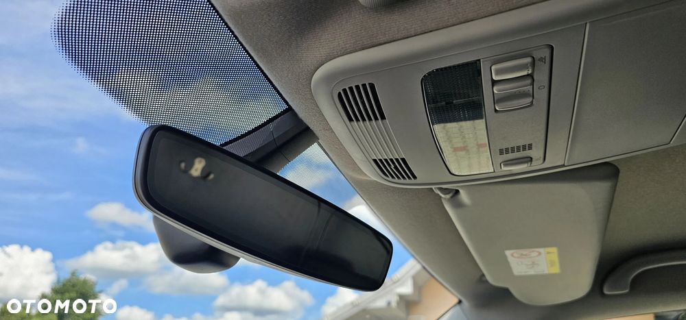Volkswagen Transporter - 29