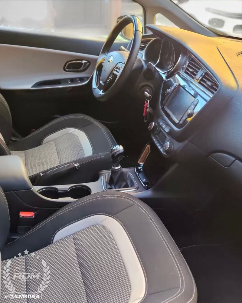 Kia Ceed 1.6 CRDi Nav Line - 8