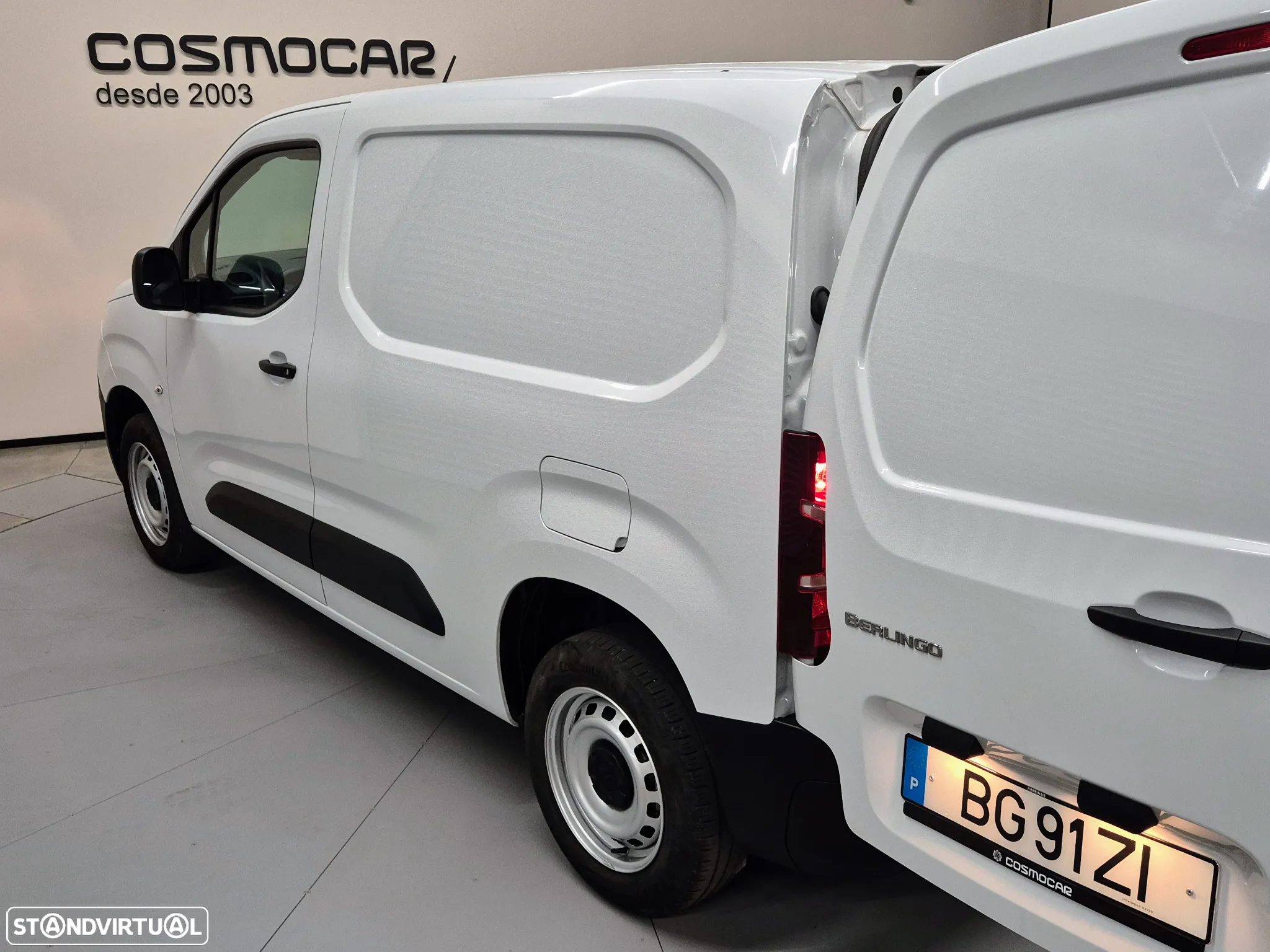 Citroën Berlingo 1.5 BlueHDI  (3 LUG) Caixa de 6 Vel. - 23