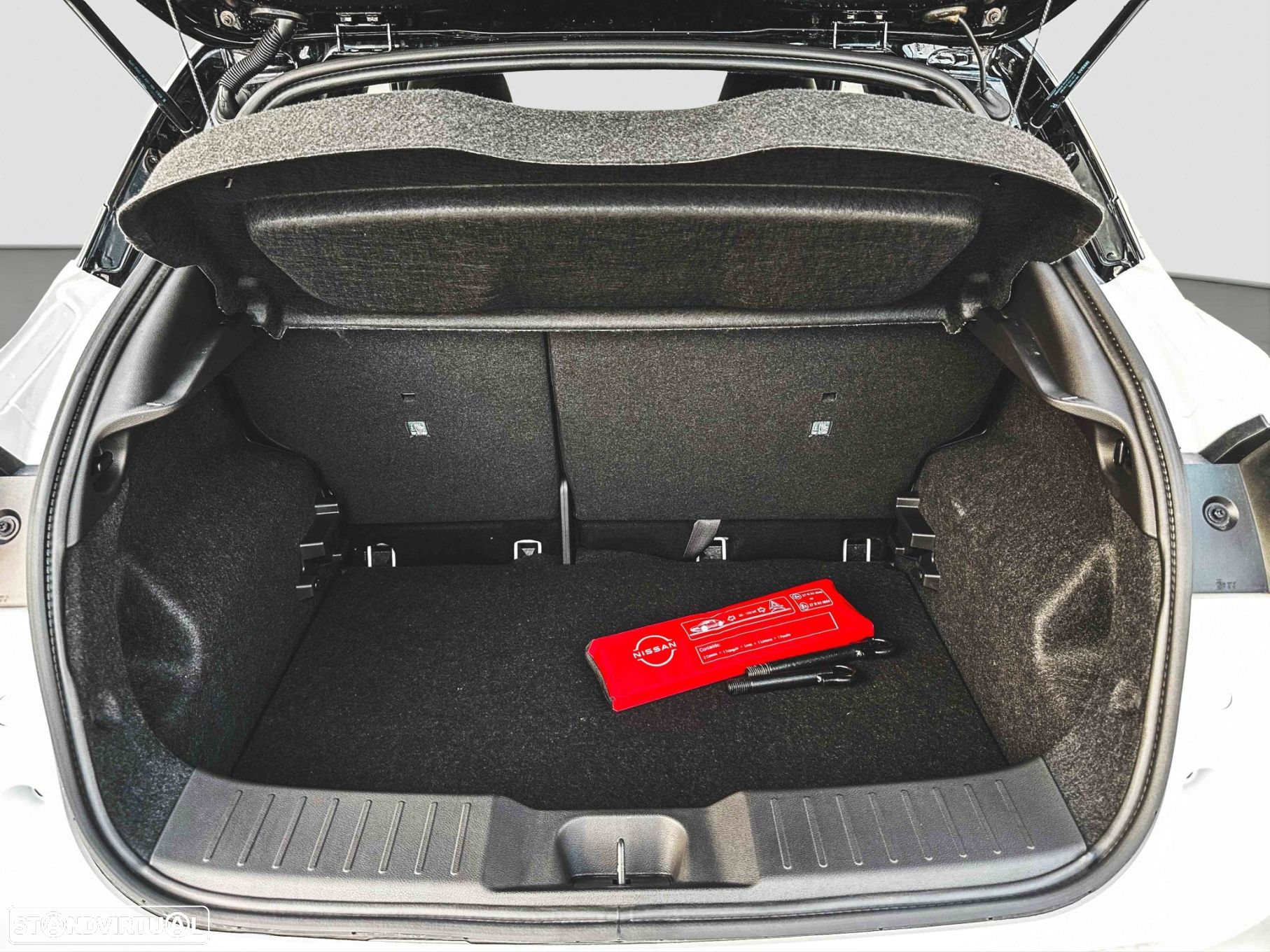 Nissan Juke 1.0 DIG-T N-Connecta NAV. DCT - 6