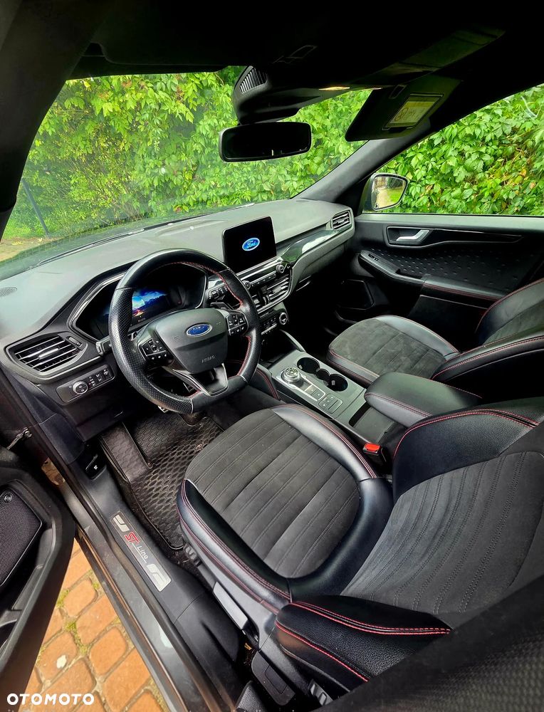 Ford Kuga 1.5 EcoBlue FWD ST-Line X - 33