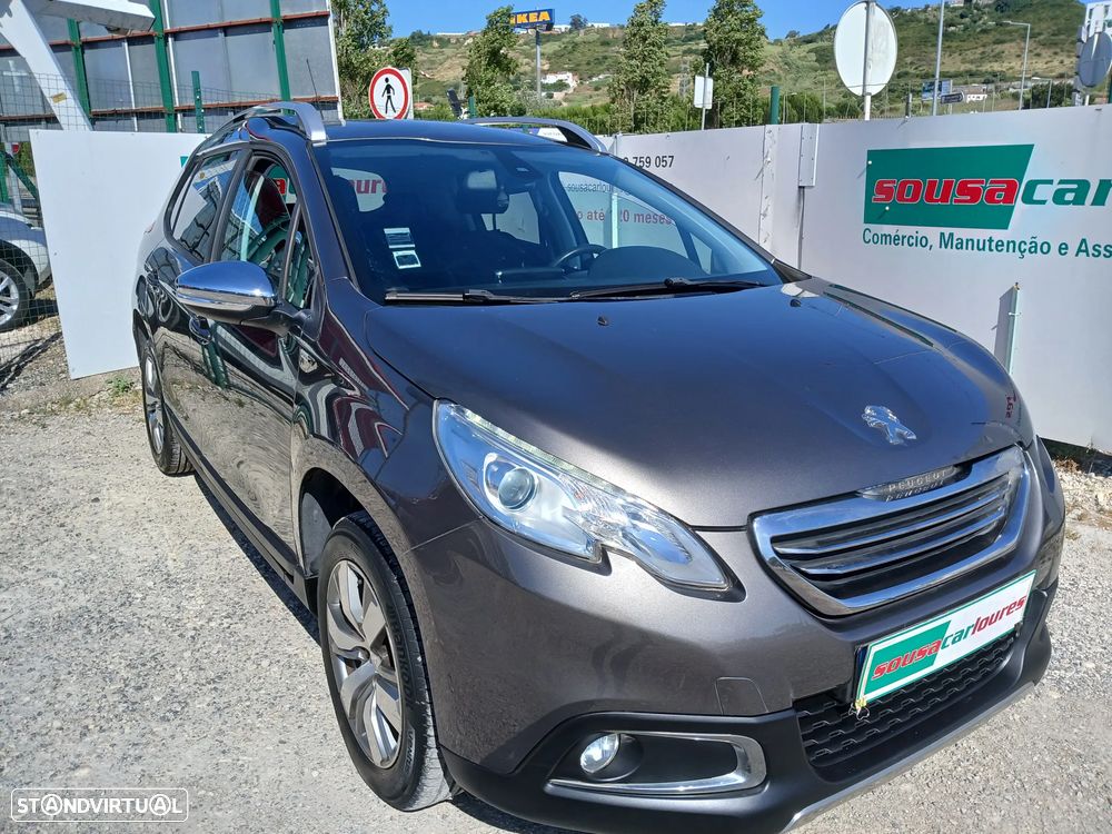 Peugeot 2008 1.2 PureTech Style - 4