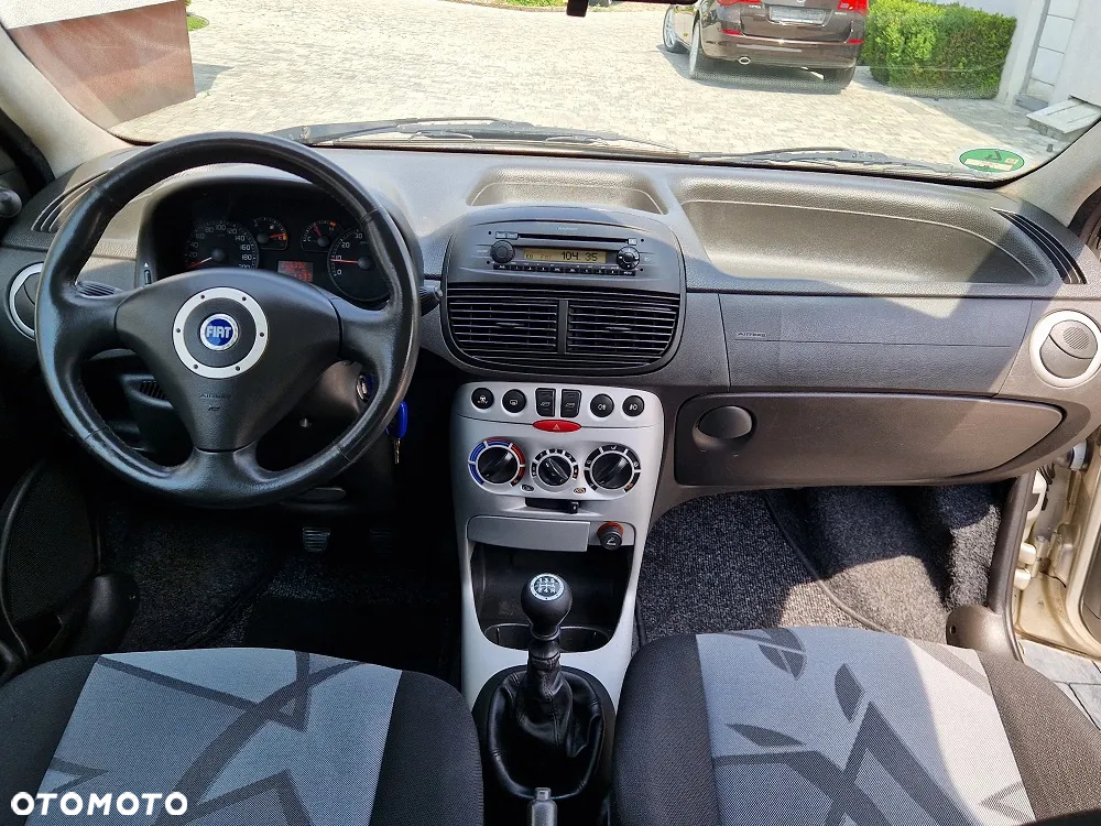 Fiat Punto 1.2 8V Sound - 8