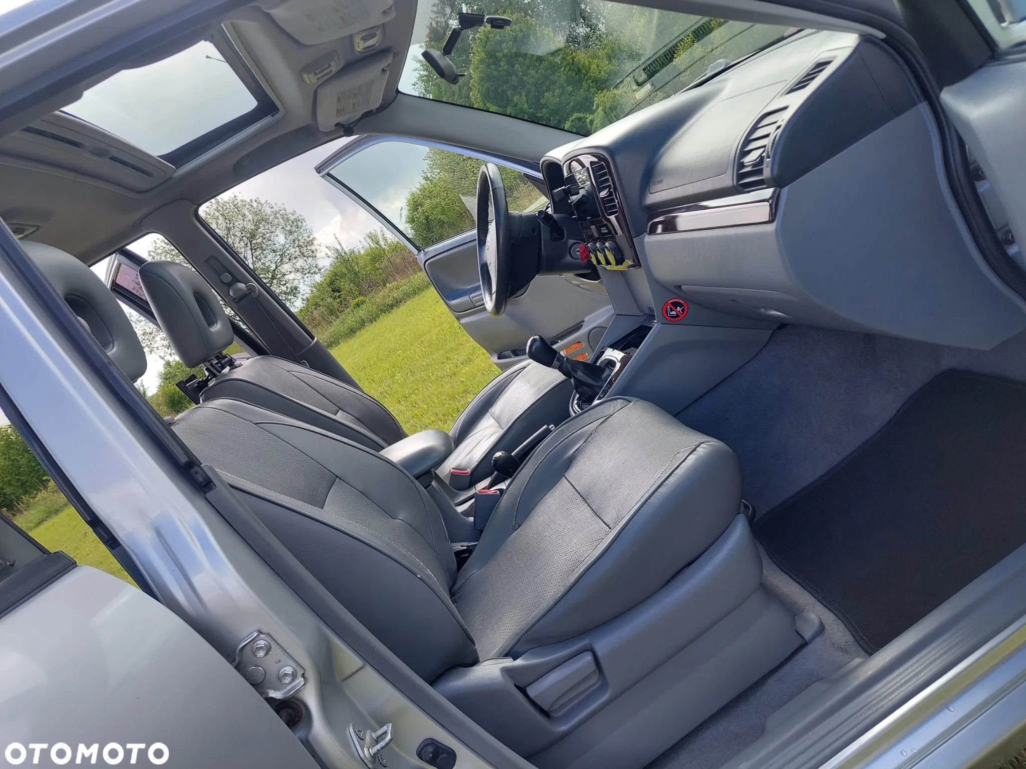 Suzuki Grand Vitara 2.7 V6 - 9
