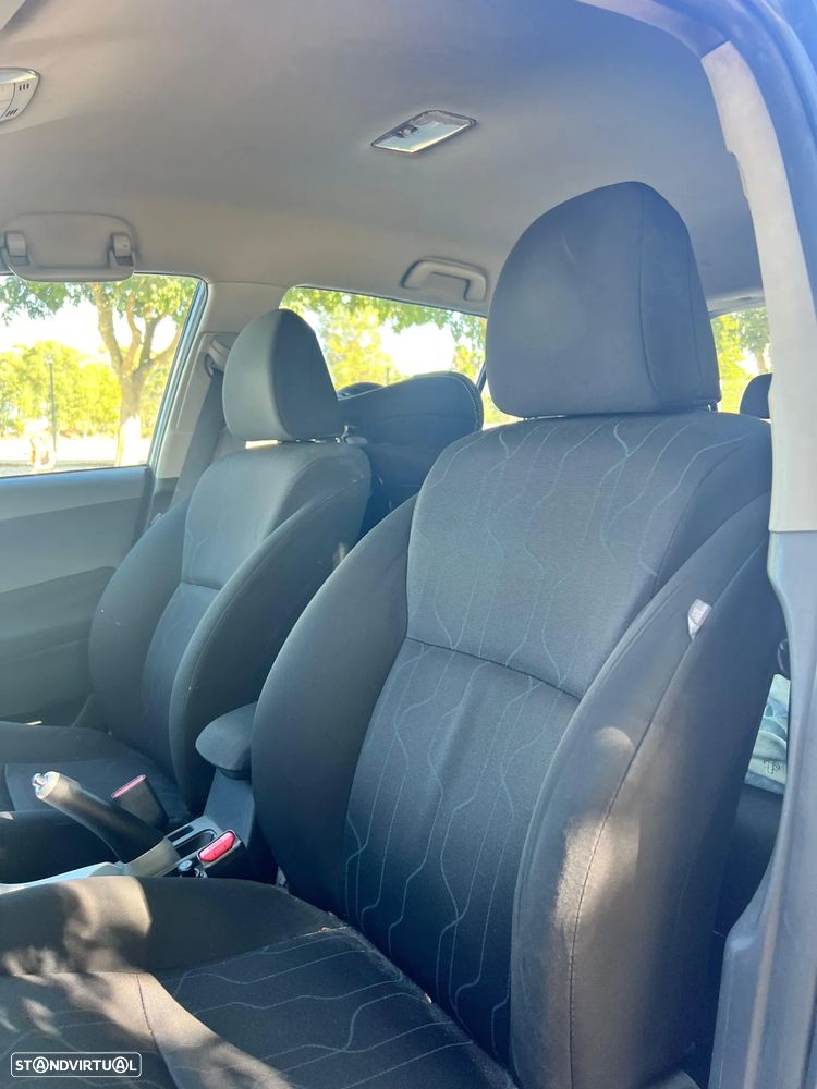 Toyota Auris 1.33 VVT-i ACtive - 5