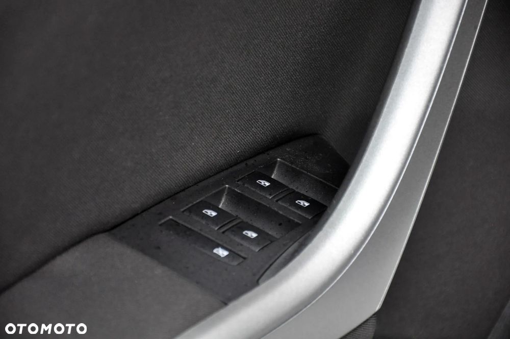 Opel Astra 1.6 ENERGY - 39