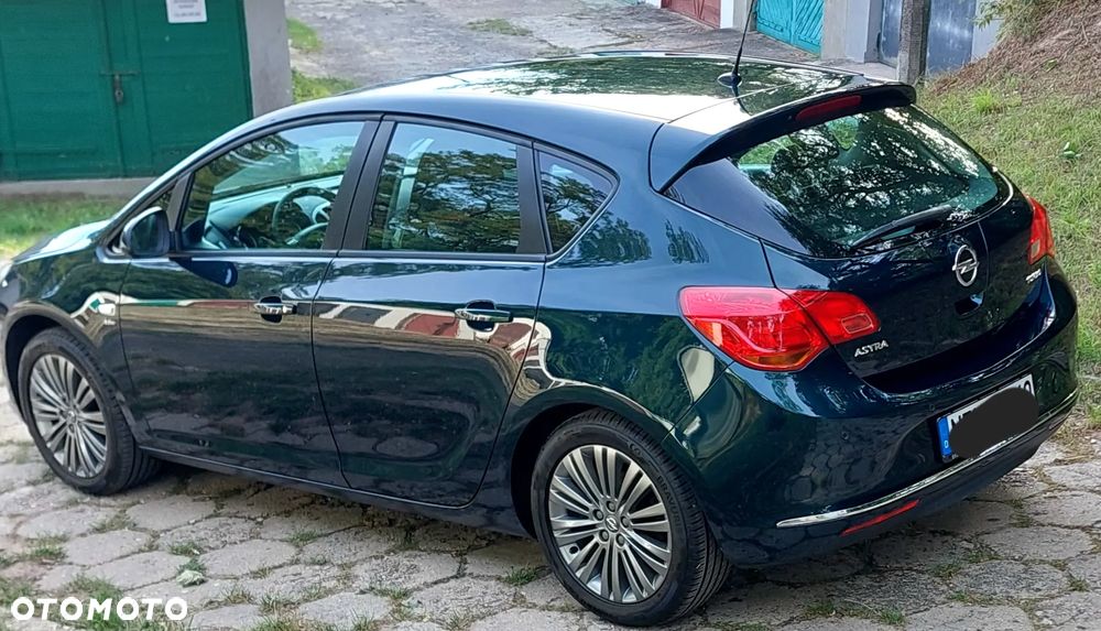 Opel Astra - 4