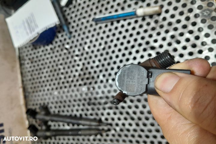 Kit injectie (pompa, rampa, injectoare) 04B130093 / 04B130755F / 04B1 - 4