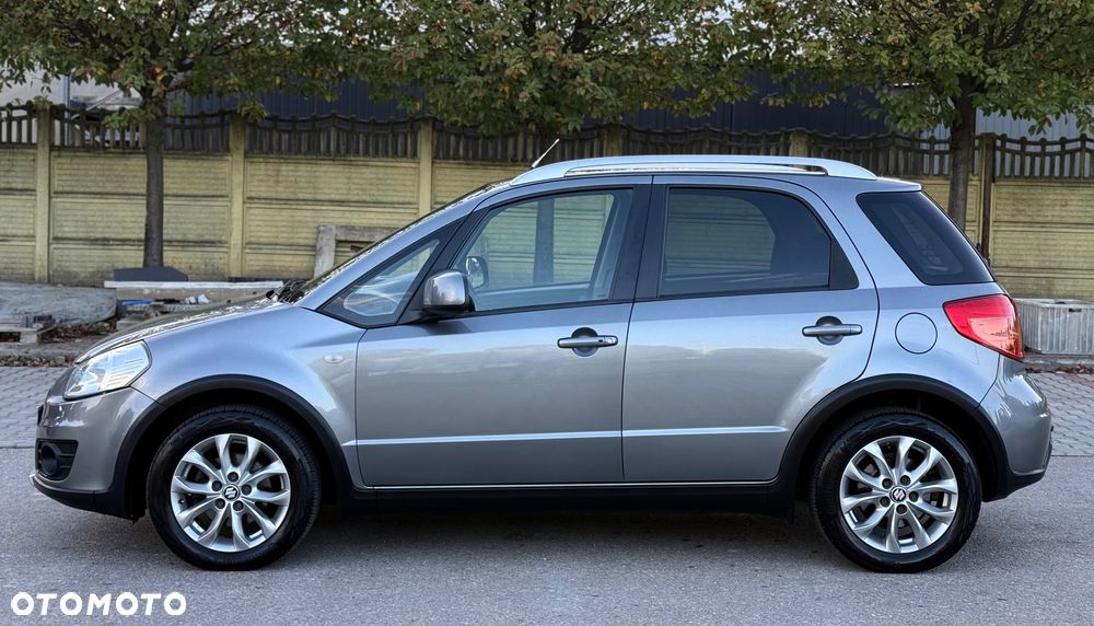 Suzuki SX4 - 4