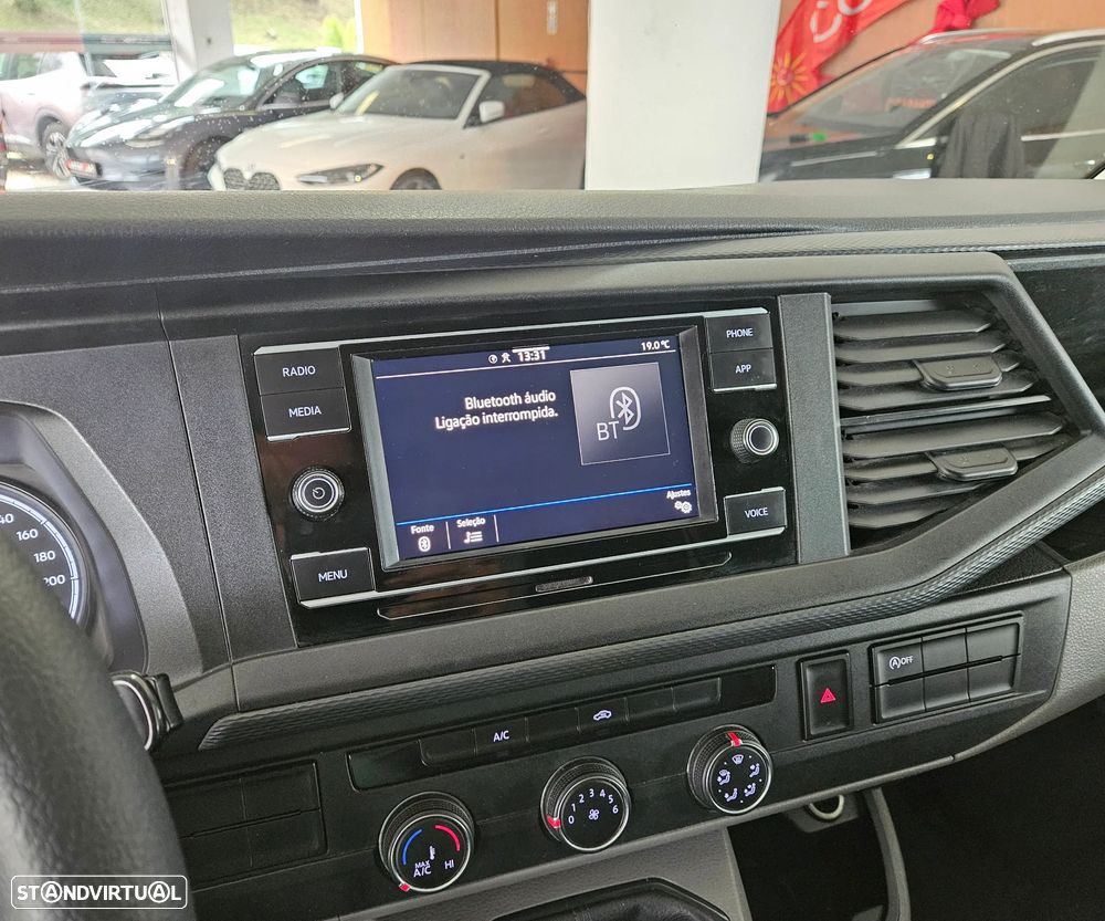 VW Transporter 2.0 TDi 150 L2H1 - 24