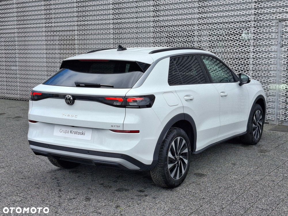 Volkswagen T-Roc 1.5 eTSI Life DSG - 9