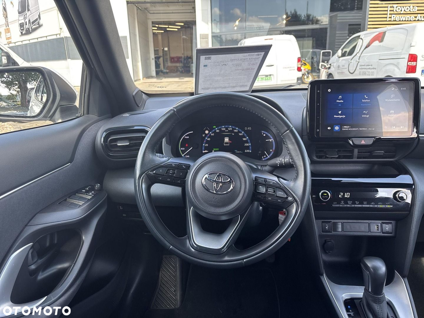 Toyota Yaris Cross Hybrid 1.5 Comfort - 16