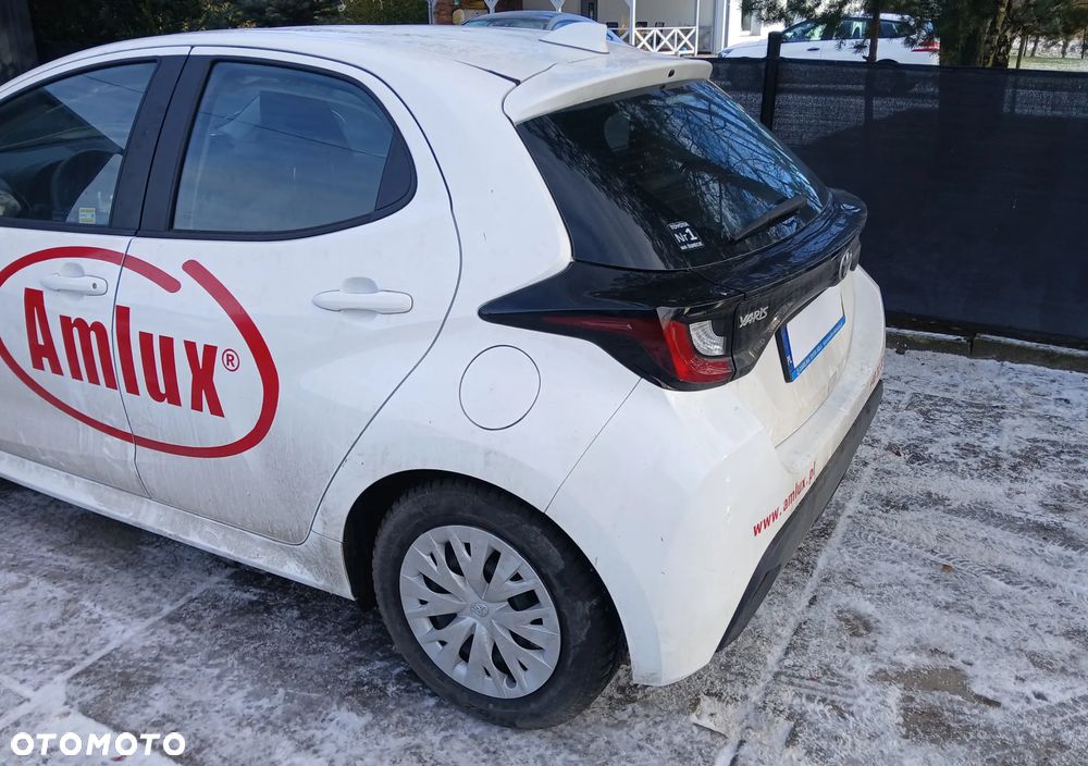 Toyota Yaris 1.0 Active - 8