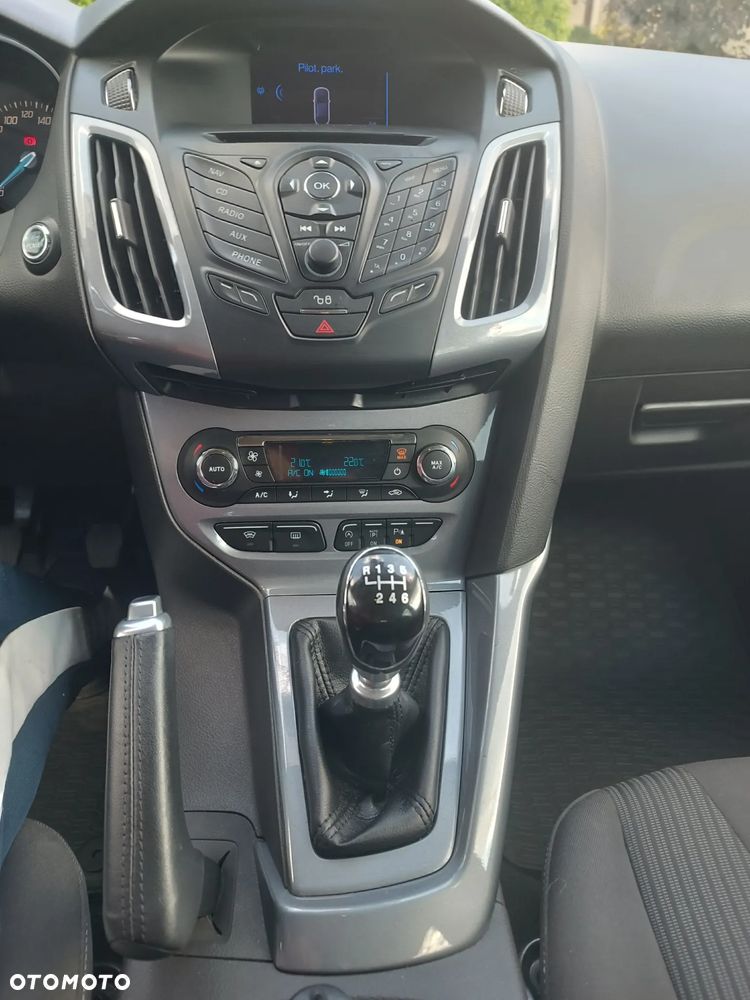 Ford Focus 1.0 EcoBoost Titanium - 8