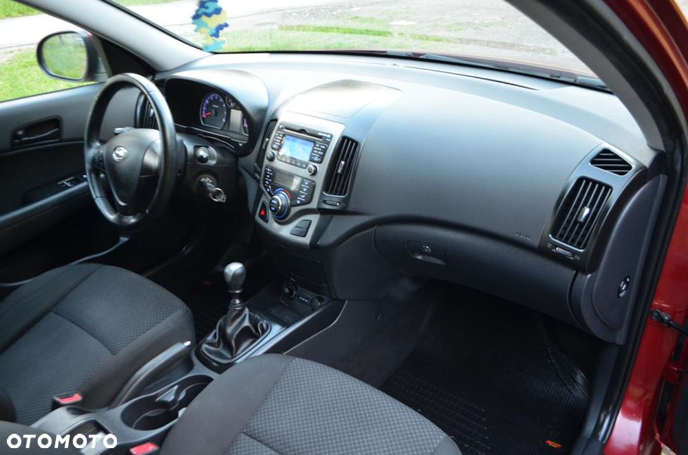 Hyundai i30 1.4 Base - 28