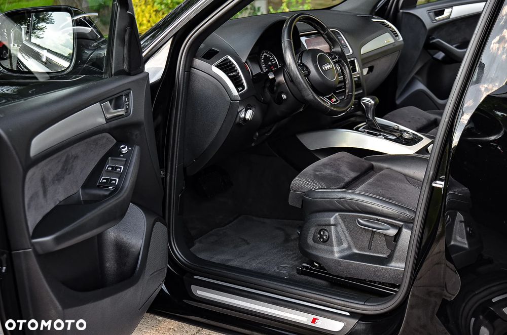 Audi Q5 2.0 TDI Quattro S tronic sport - 28