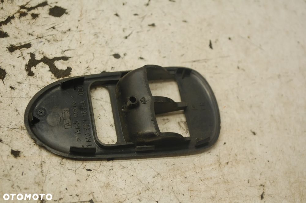 OSŁONA OBUDOWA PANELA PRZEŁĄCZNIKA SZYB 1M0867163A SEAT TOLEDO II LEON I - 2
