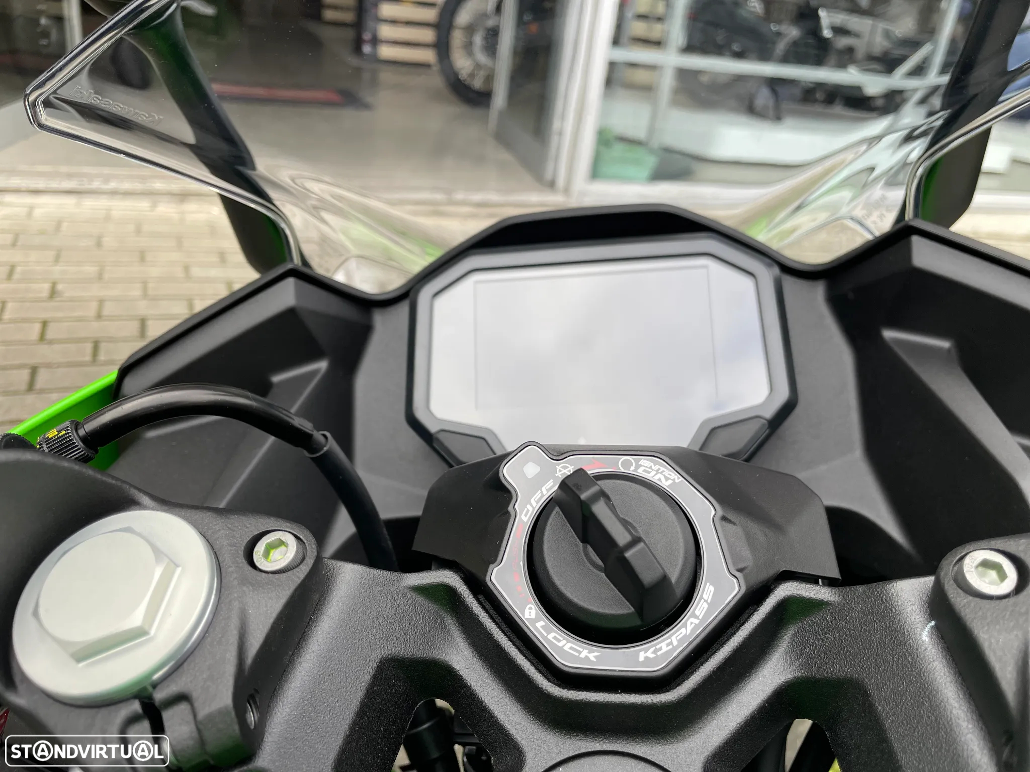 Kawasaki Ninja 500 SE 2025 - 6
