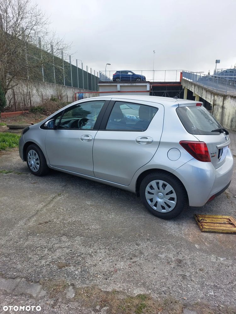 Toyota Yaris 1.0 Active - 4