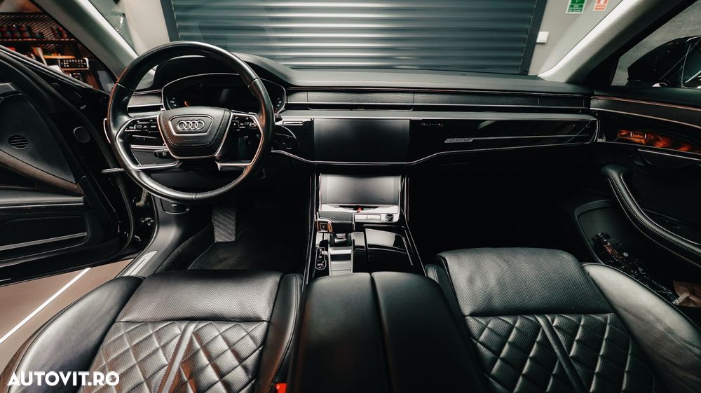 Audi A8 - 24