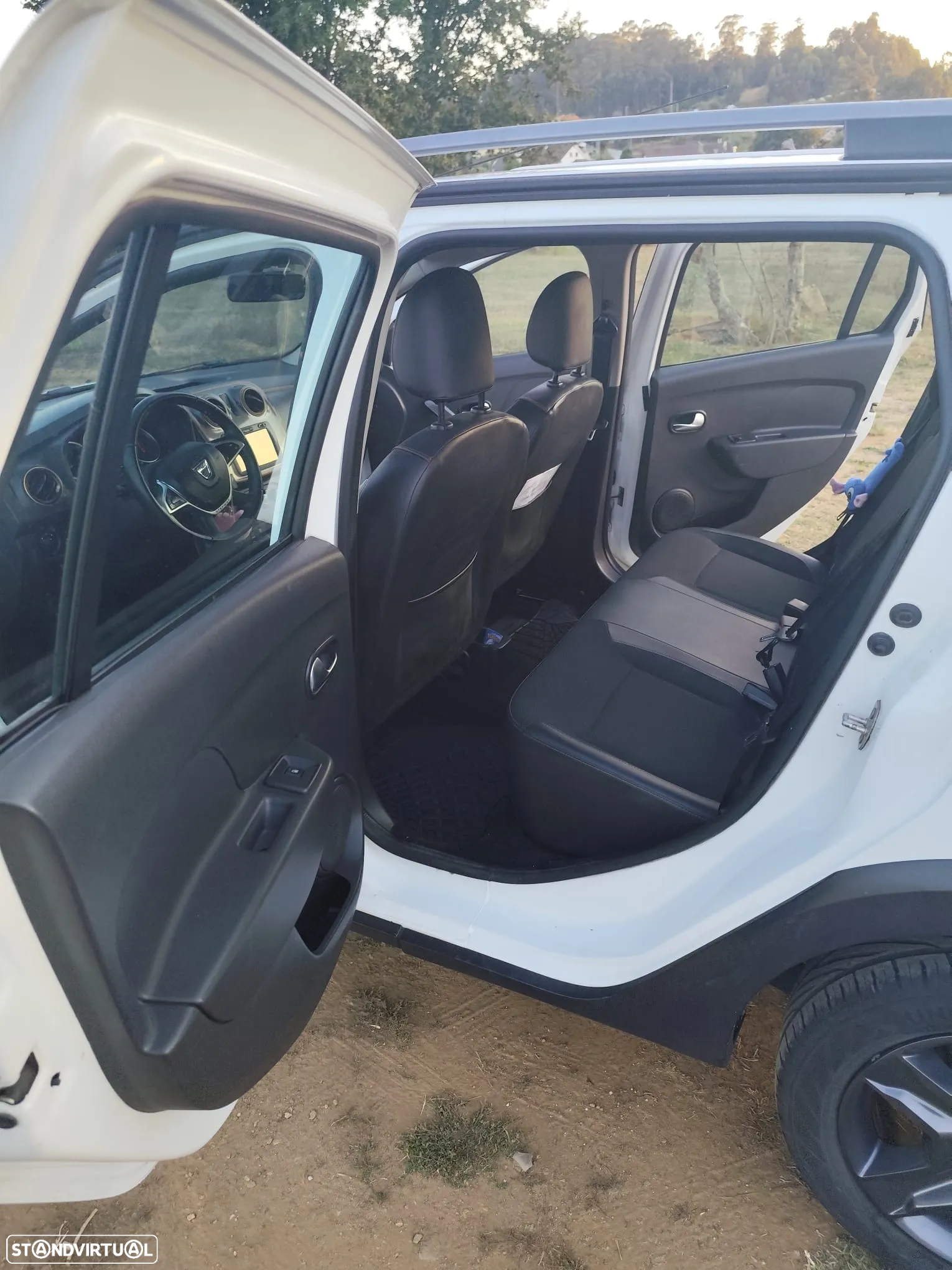 Dacia Logan MCV 1.5 dCi Stepway - 7