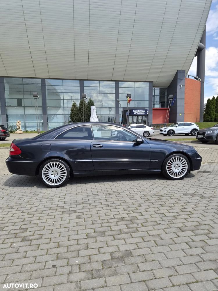 Mercedes-Benz CLK - 2