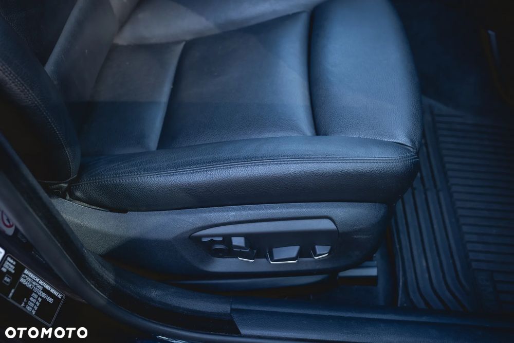 BMW Seria 5 535d xDrive - 20