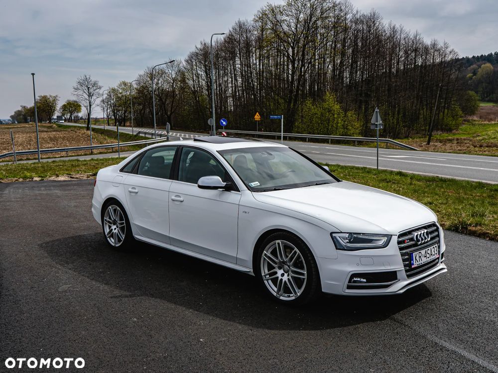 Audi S4 Limousine - 1