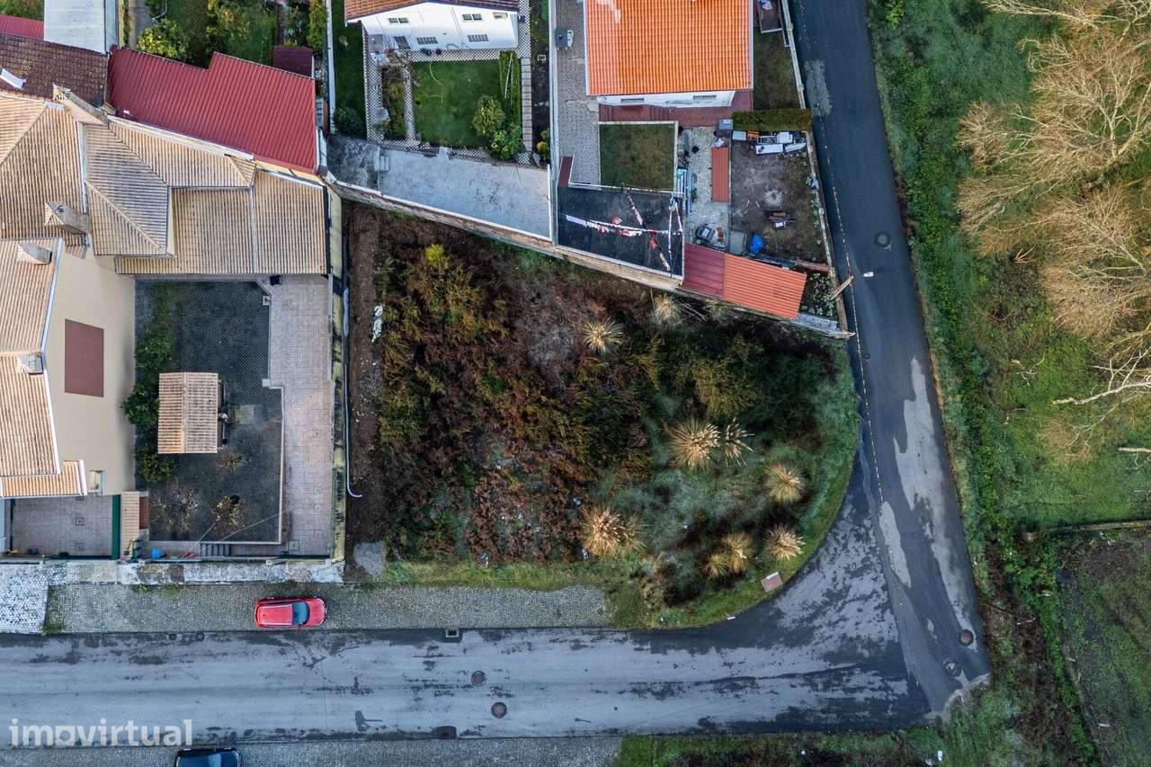 Lote de Terreno urbano, para construção de 1 Moradia, em Arrifana - Sa - Grande imagem: 2/7